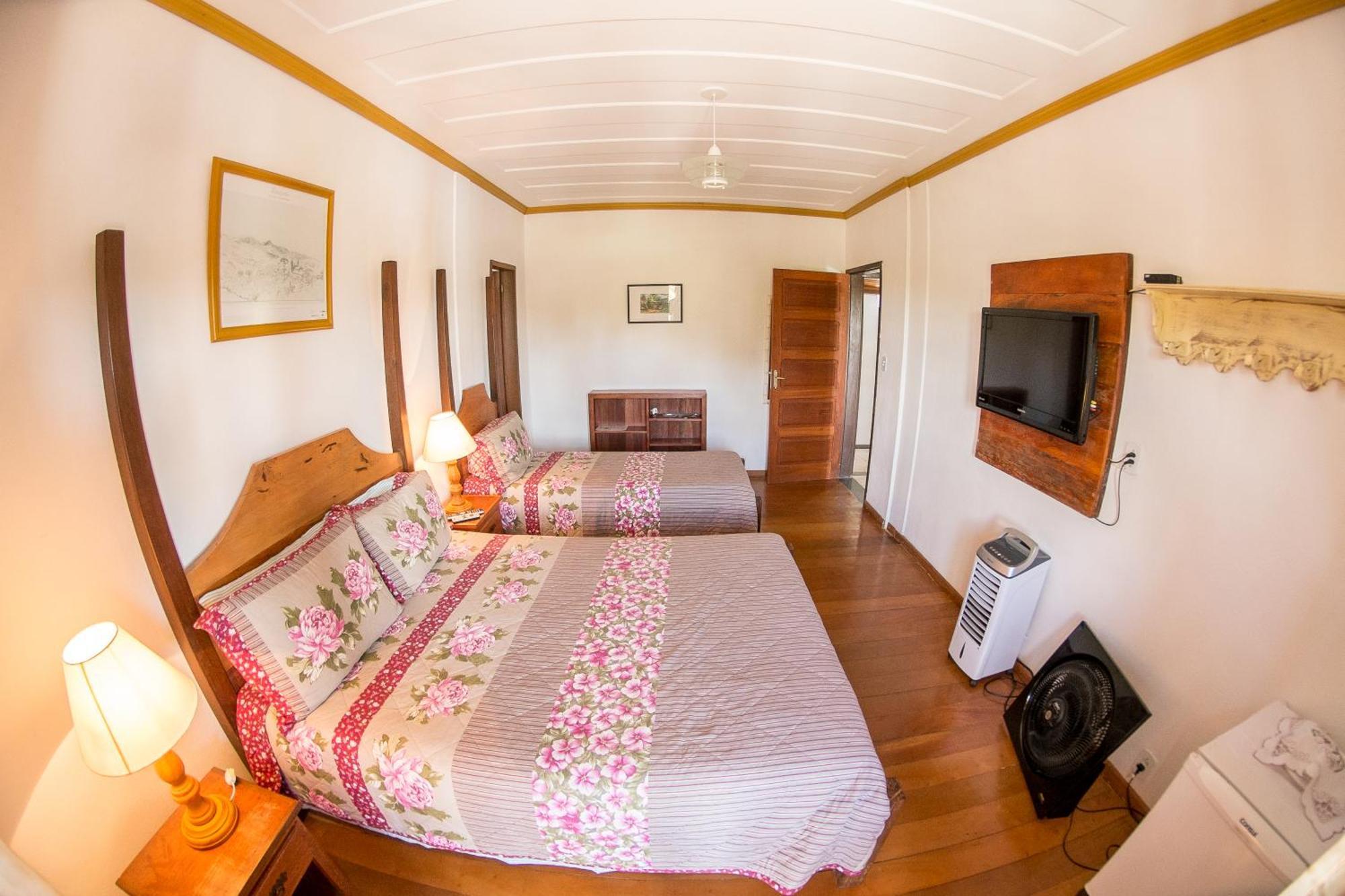 Pouso Lar Doce Lar Hotell Tiradentes Exteriör bild