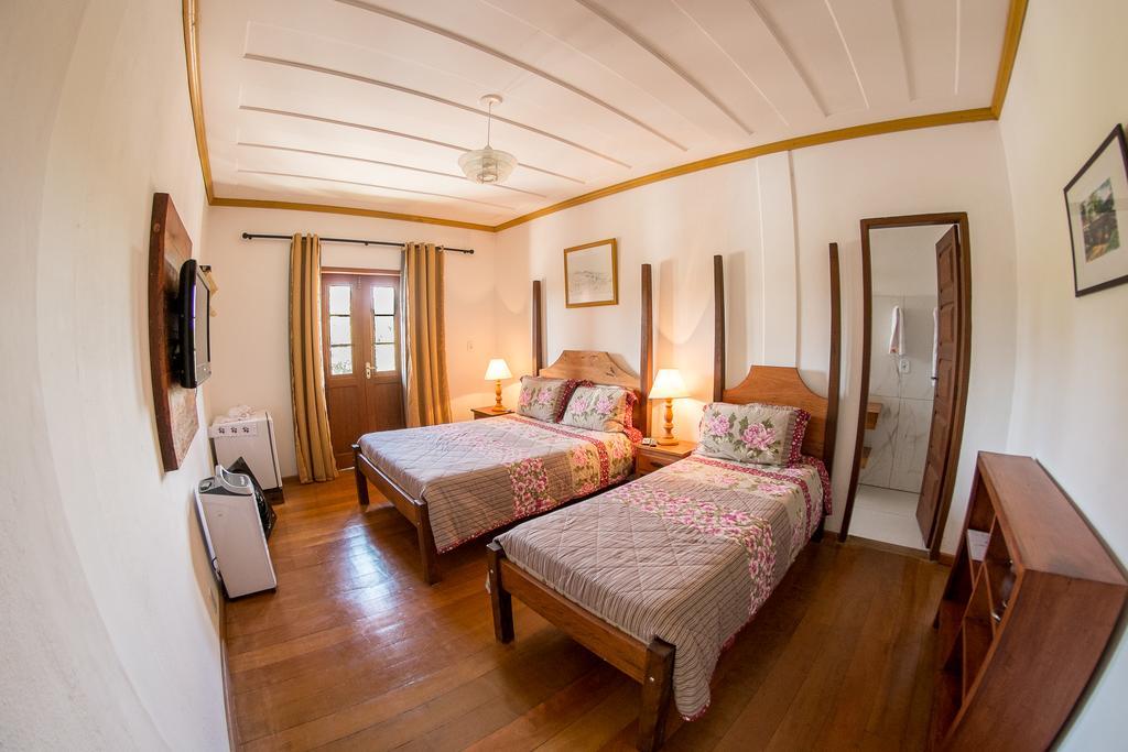 Pouso Lar Doce Lar Hotell Tiradentes Exteriör bild